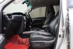 Toyota Fortuner 2.4 Leader 4WD 2023 [DIAB]
