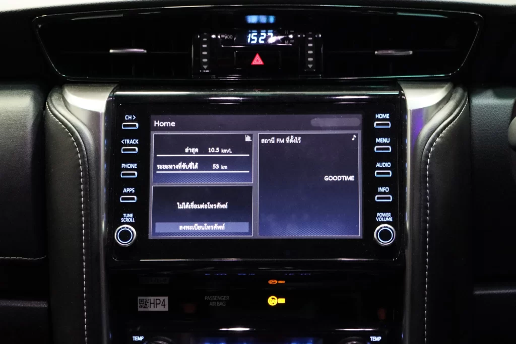 Toyota Fortuner 2.4 Leader 4WD 2023 [DIAB]
