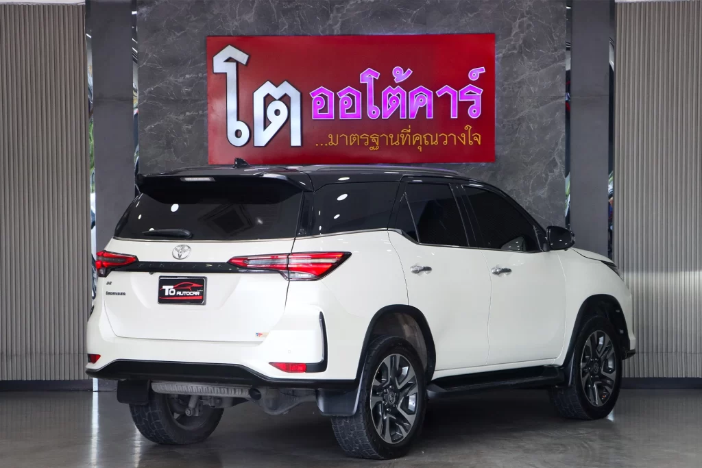Toyota Fortuner 2.8 Legender 2WD 2021 [FAJF]