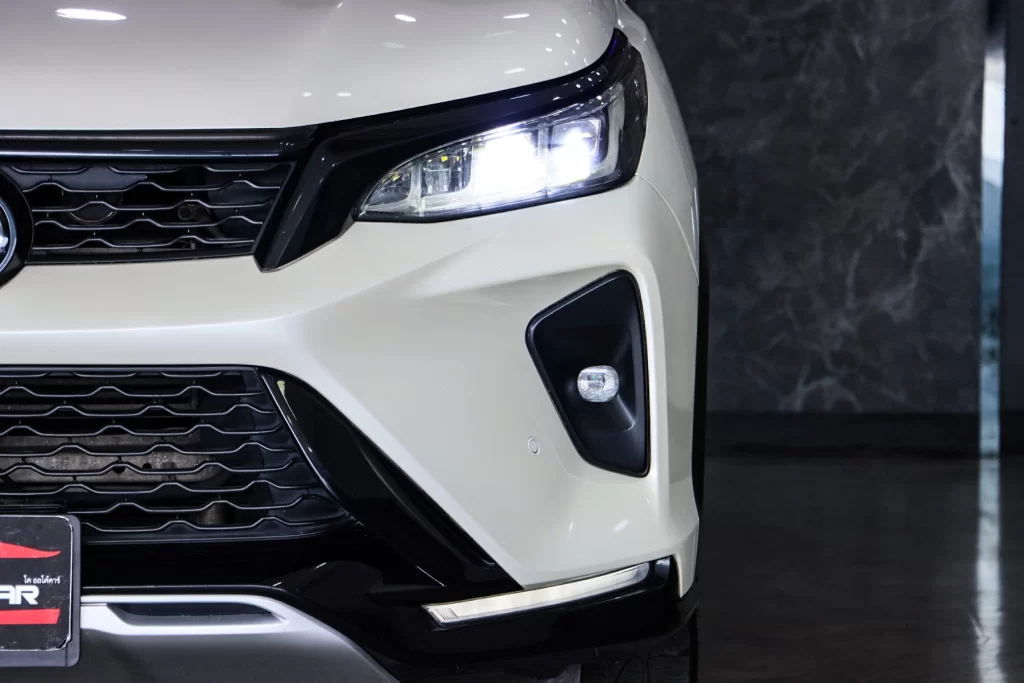 Toyota Fortuner 2.8 Legender 2WD 2021 [FAJF]