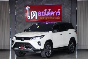 Toyota Fortuner 2.8 Legender 2WD 2021 [FAJF]