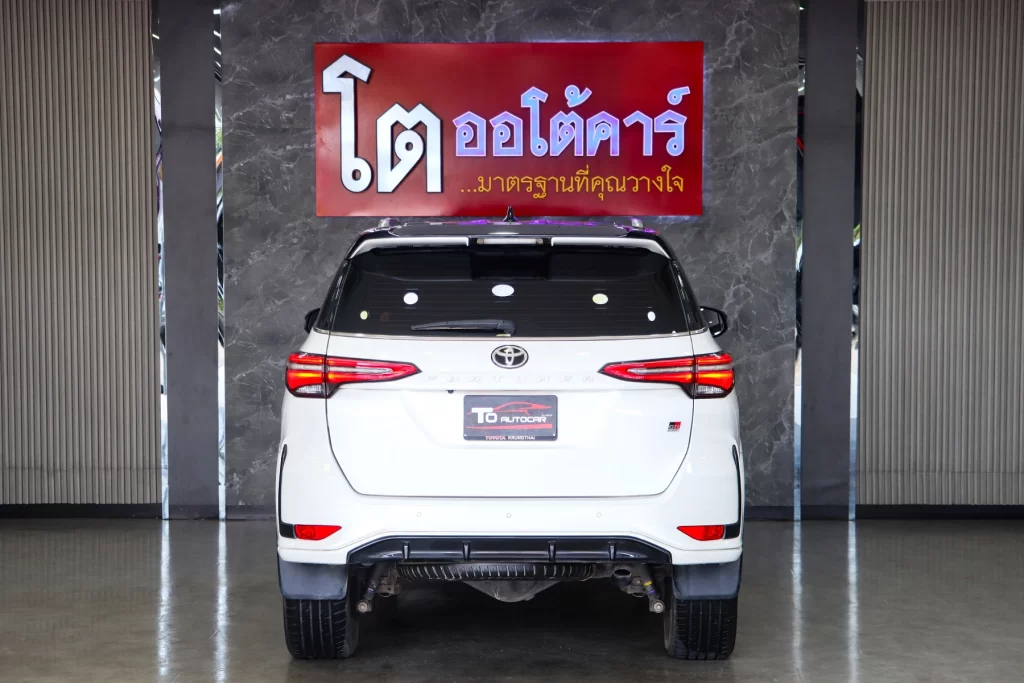 Toyota Fortuner 2.8 GR Sport 4WD 2023 [GHDB]