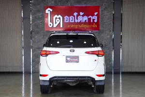 Toyota Fortuner 2.8 GR Sport 4WD 2023 [GHDB]