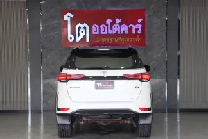 Toyota Fortuner 2.4 Legender 4WD 2021 [BGBA]