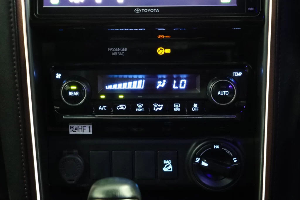 Toyota Fortuner 2.4 Legender 4WD 2021 [BGBA]
