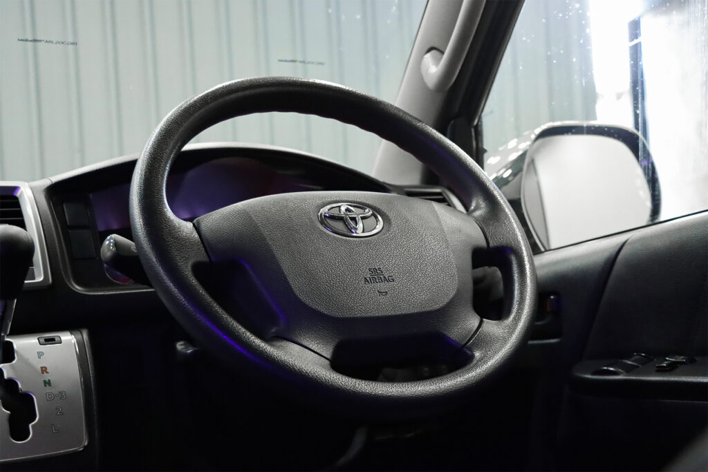 Toyota Ventury 3.0 V 2017 [CEBB]