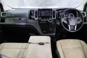 Toyota Majesty 2.8 Standard 2020 [FDJG]