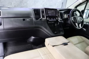 Toyota Majesty 2.8 Standard 2020 [FDJG]