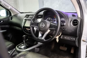 Nissan Navara 2.3 VL Double Cab 4WD 2021 [ICGC]
