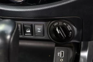 Nissan Navara 2.3 VL Double Cab 4WD 2021 [ICGC]