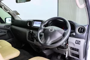 Nissan Urvan 2.5 NV350 2020 [IJDJ]