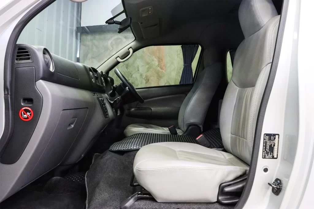 Nissan Urvan 2.5 NV350 2021 [FFHE]