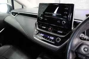 Toyota Altis 1.8 Hybrid Entry 2020 [HBGG]