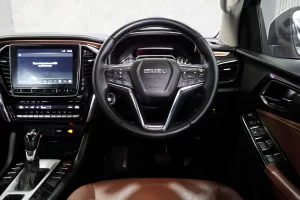 Isuzu MU-X 1.9 Ultimate 2WD 2022 [GEEB]
