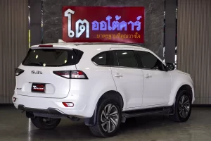 Isuzu MU-X 1.9 Ultimate 2WD 2022 [GEEB]