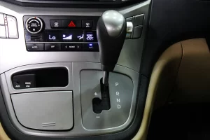 Hyundai H-1 2.5 Elite 2020 [DHCJ]