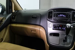 Hyundai H-1 2.5 Elite 2020 [DHCJ]