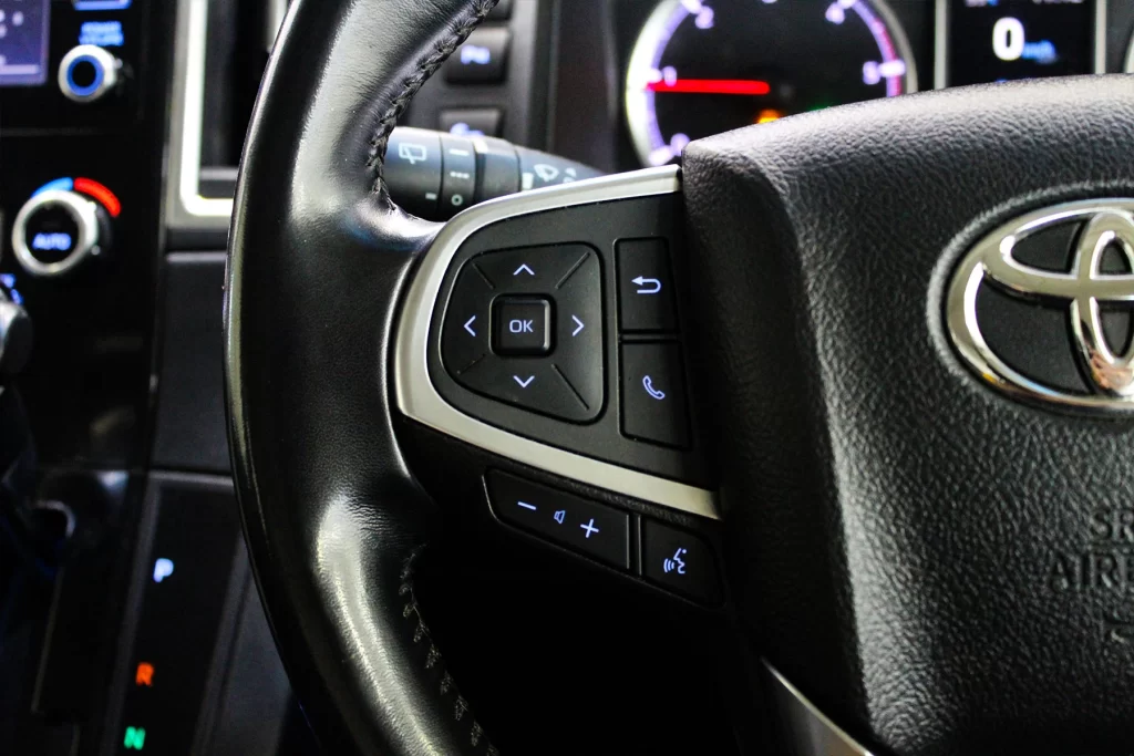 Toyota Majesty 2.8 Grande 2022 [AEEA]