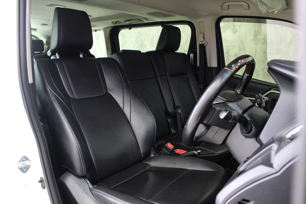 Toyota Majesty 2.8 Grande 2022 [AEEA]