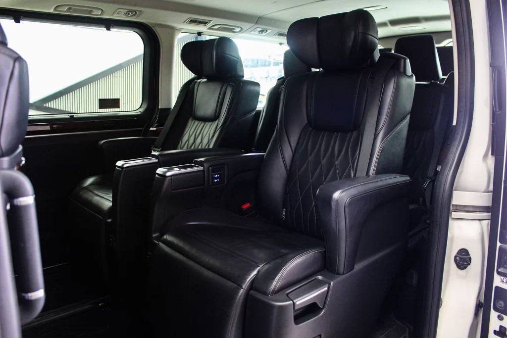 Toyota Majesty 2.8 Grande 2022 [AEEA]