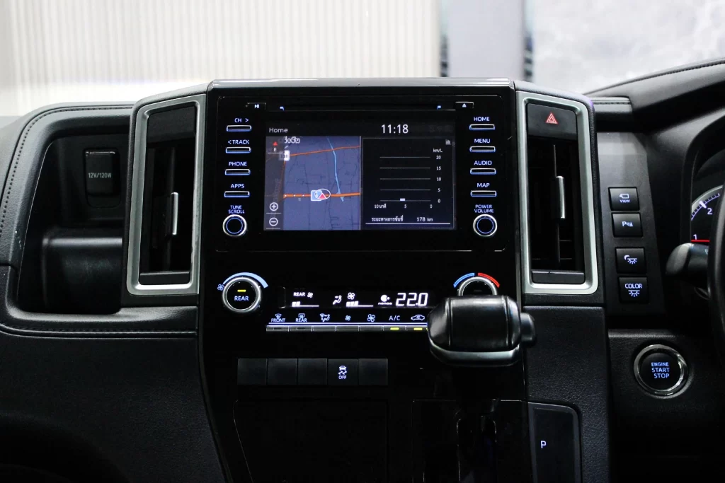 Toyota Majesty 2.8 Grande 2022 [AEEA]