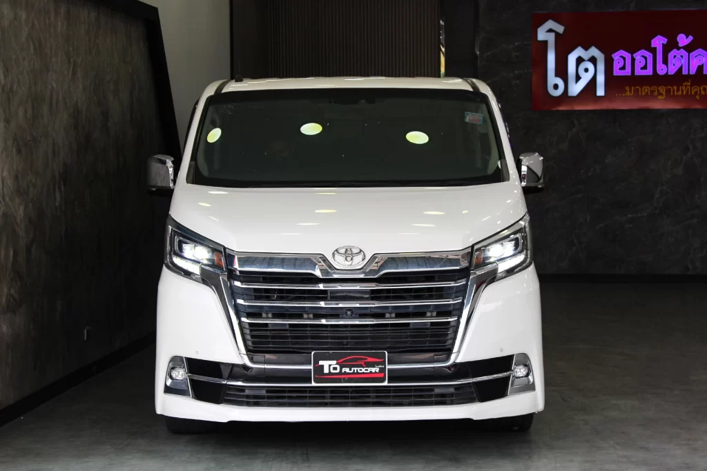 Toyota Majesty 2.8 Grande 2022 [AEEA]