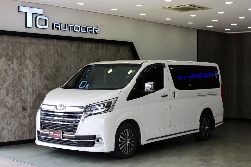 Toyota Majesty 2.8 Grande 2022 [AEEA]