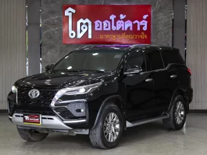 Toyota Fortuner 2.4 V 2WD 2020 [DCJC]