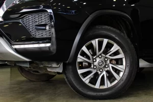 Toyota Fortuner 2.4 V 2WD 2020 [DCJC]