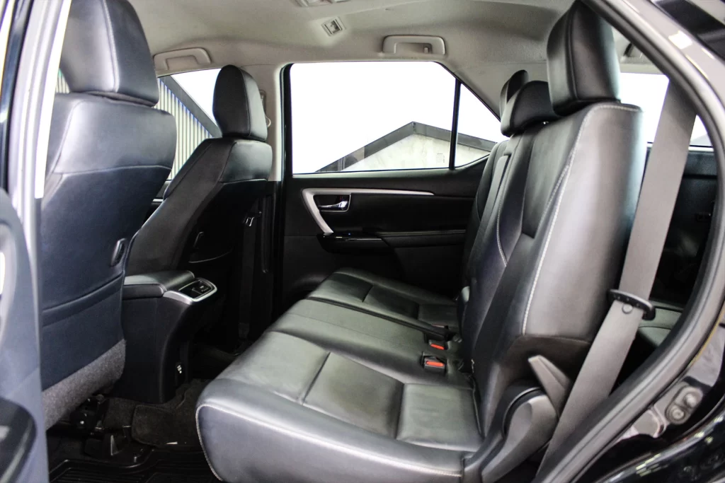 Toyota Fortuner 2.4 V 2WD 2020 [DCJC]