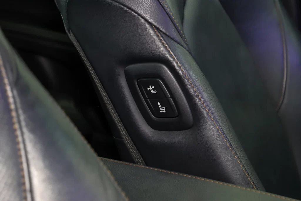 Toyota Camry 2.5 Hybrid Premium 2021 [EJGD]