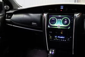 Toyota Fortuner 2.4 Legender 2WD 2022 [CAAA]