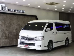 Toyota Ventury 3.0 V MNC 2019 [GGCH]