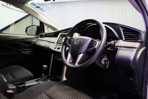 Toyota Innova 2.0 Entry MNC 2022 [DAB]