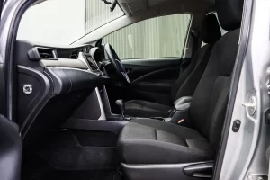 Toyota Innova 2.0 Entry MNC 2022 [DAB]