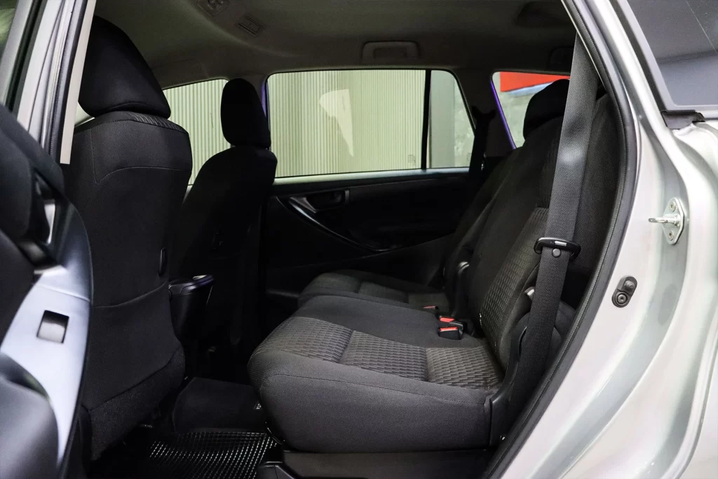 Toyota Innova 2.0 Entry MNC 2022 [DAB]