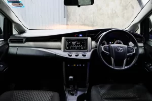 Toyota Innova 2.0 Entry MNC 2022 [DAB]