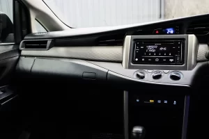 Toyota Innova 2.0 Entry MNC 2022 [DAB]