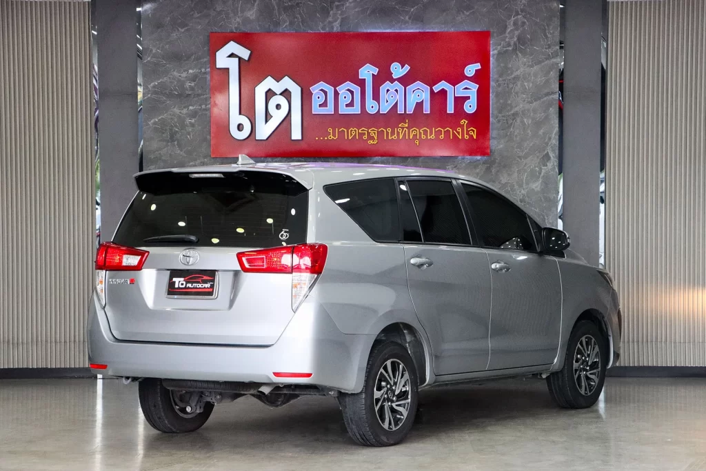 Toyota Innova 2.0 Entry MNC 2022 [DAB]