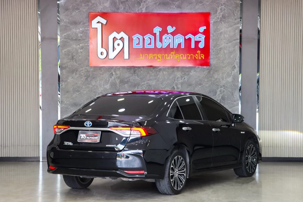Toyota Altis 1.8 Hybrid Premium 2021 [EAGD]