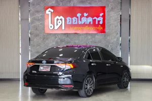 Toyota Altis 1.8 Hybrid Premium 2021 [EAGD]