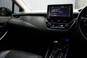 Toyota Altis 1.8 Hybrid Premium 2021 [EAGD]