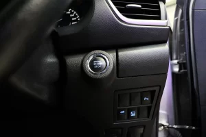 Toyota Fortuner 2.4 Leader V 4WD 2022 [DJAJ]