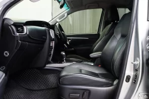 Toyota Fortuner 2.4 Leader V 4WD 2022 [DJAJ]