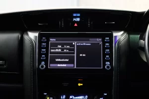 Toyota Fortuner 2.4 Leader V 4WD 2022 [DJAJ]