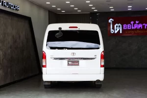 Toyota Ventury 3.0 G 2018 [CDHJ]