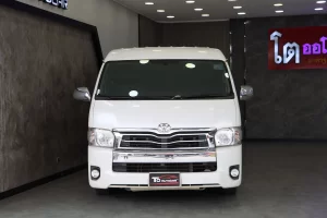 Toyota Ventury 3.0 G 2018 [CDHJ]