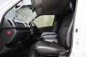 Toyota Ventury 3.0 G 2018 [CDHJ]