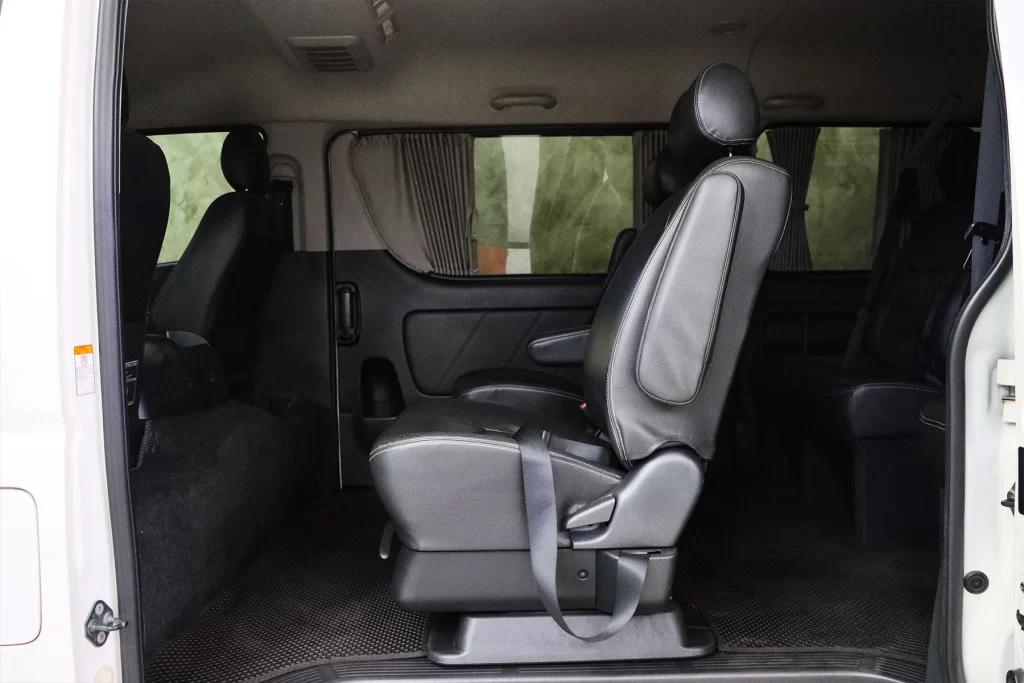 Toyota Ventury 3.0 G 2018 [CDHJ]