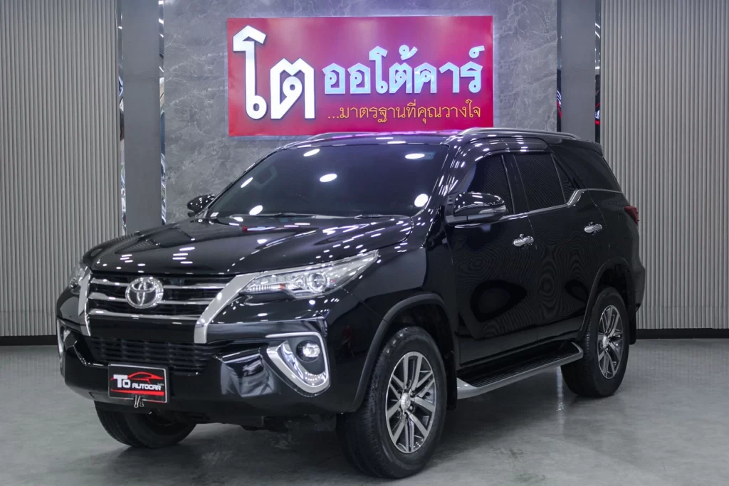 Toyota Fortuner 2.4 Leader V 4WD 2022 [IAFC]